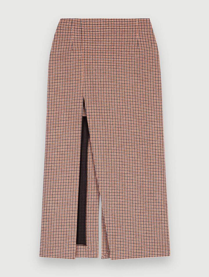 Midi skirt with houndstooth slit