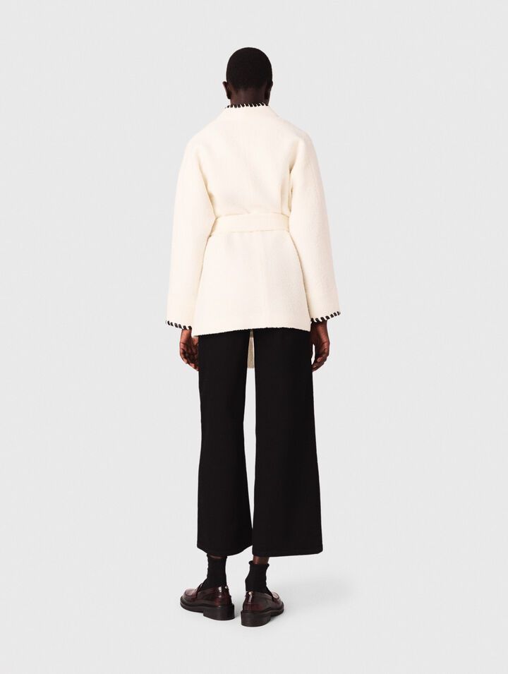 Manteau doublé avec ruban contrasté