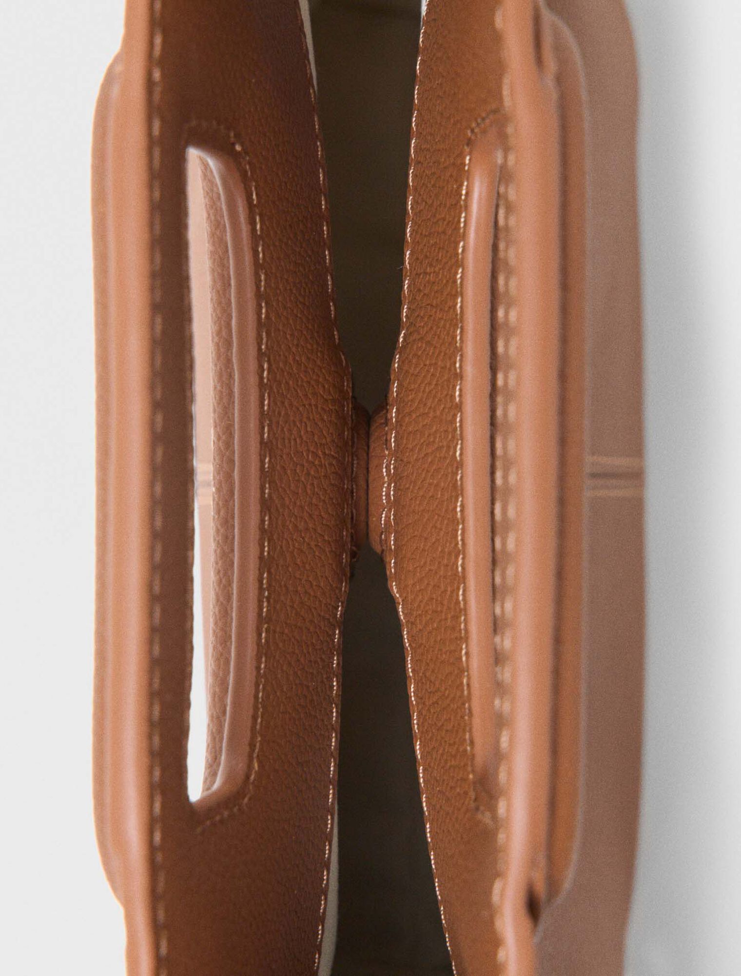 Sac M en cuir grain&eacute;