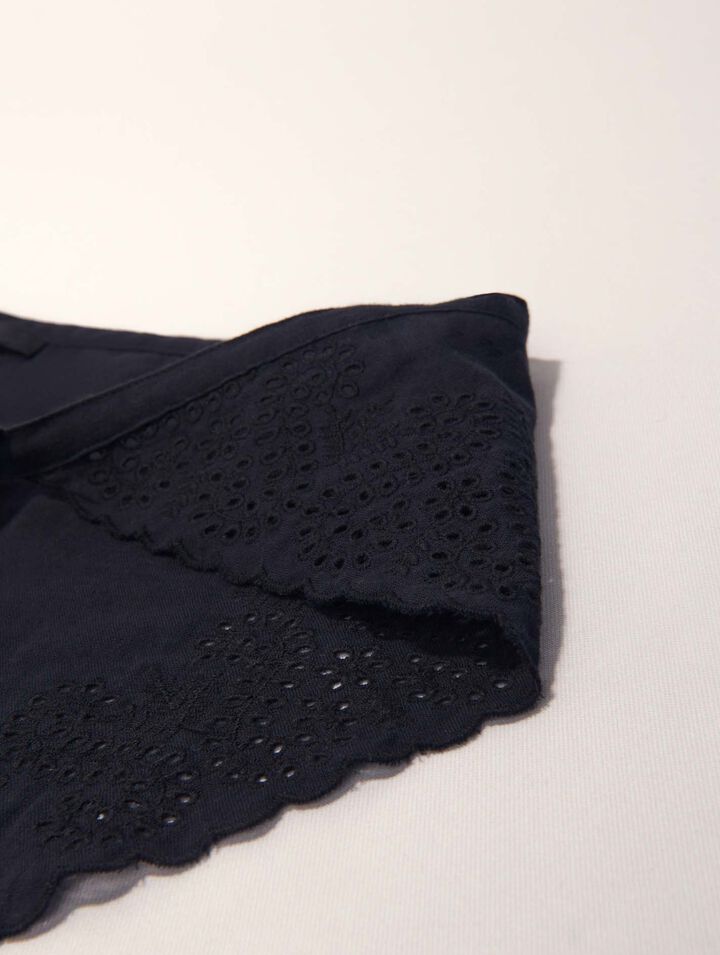 Foulard triangle à nouer