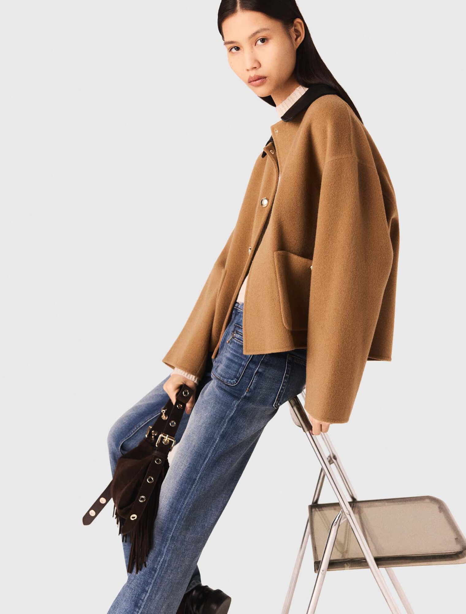 Double-faced coat with leather