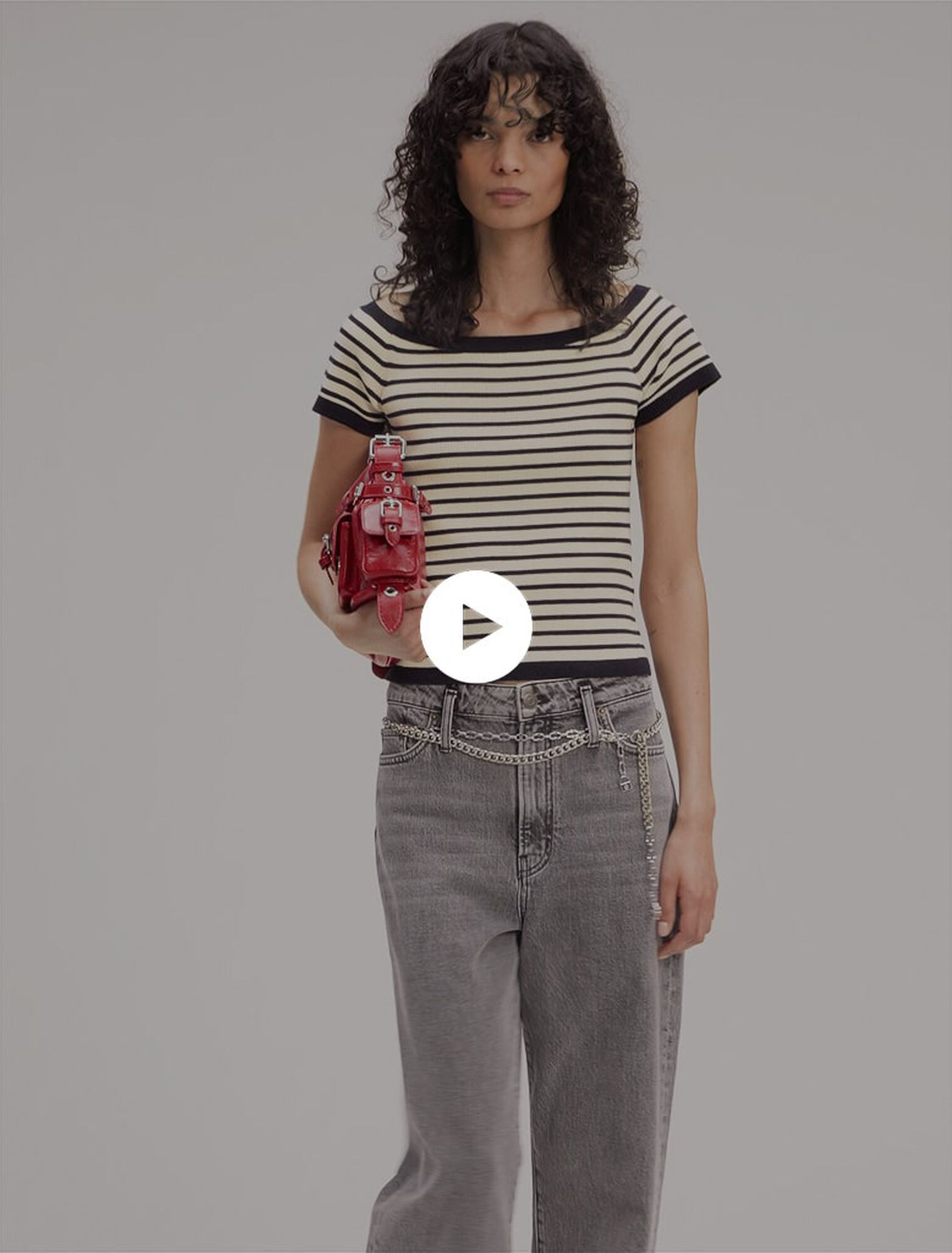 Jean large à ceinture maillons