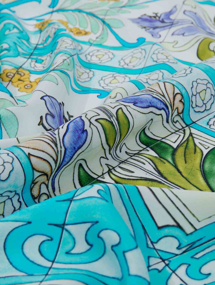 Mosaic pattern silk scarf