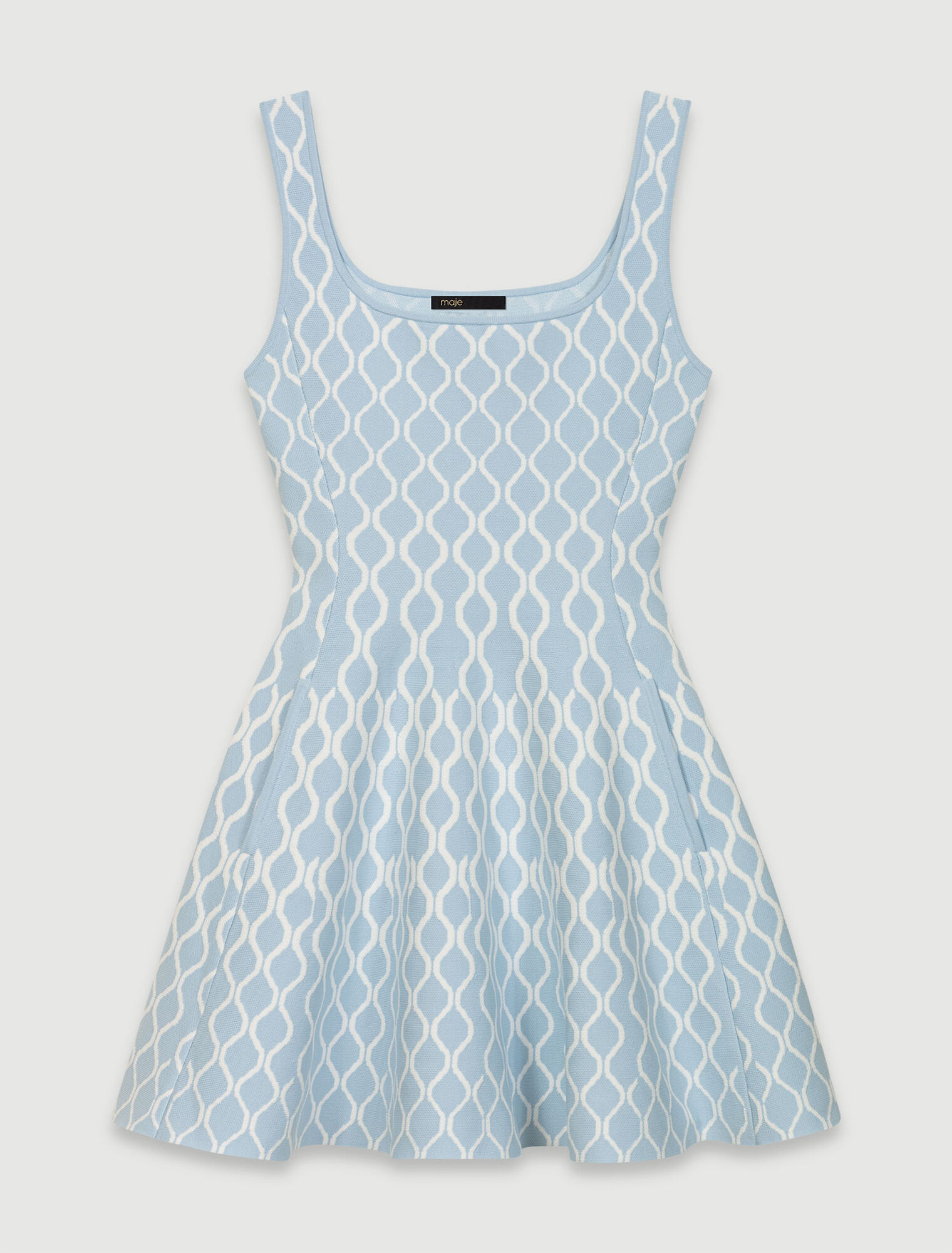 Robe courte en maille jacquard