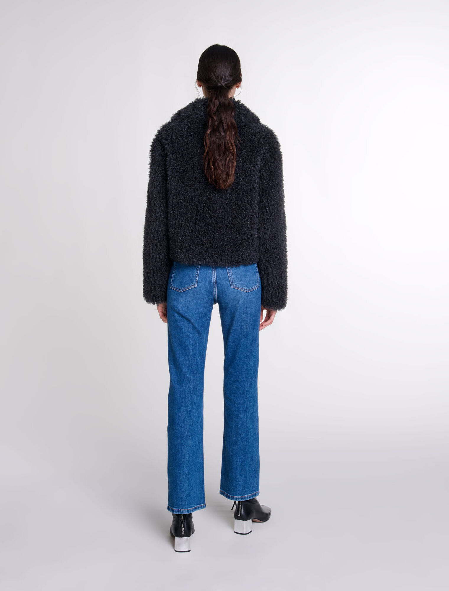 Short curly coat