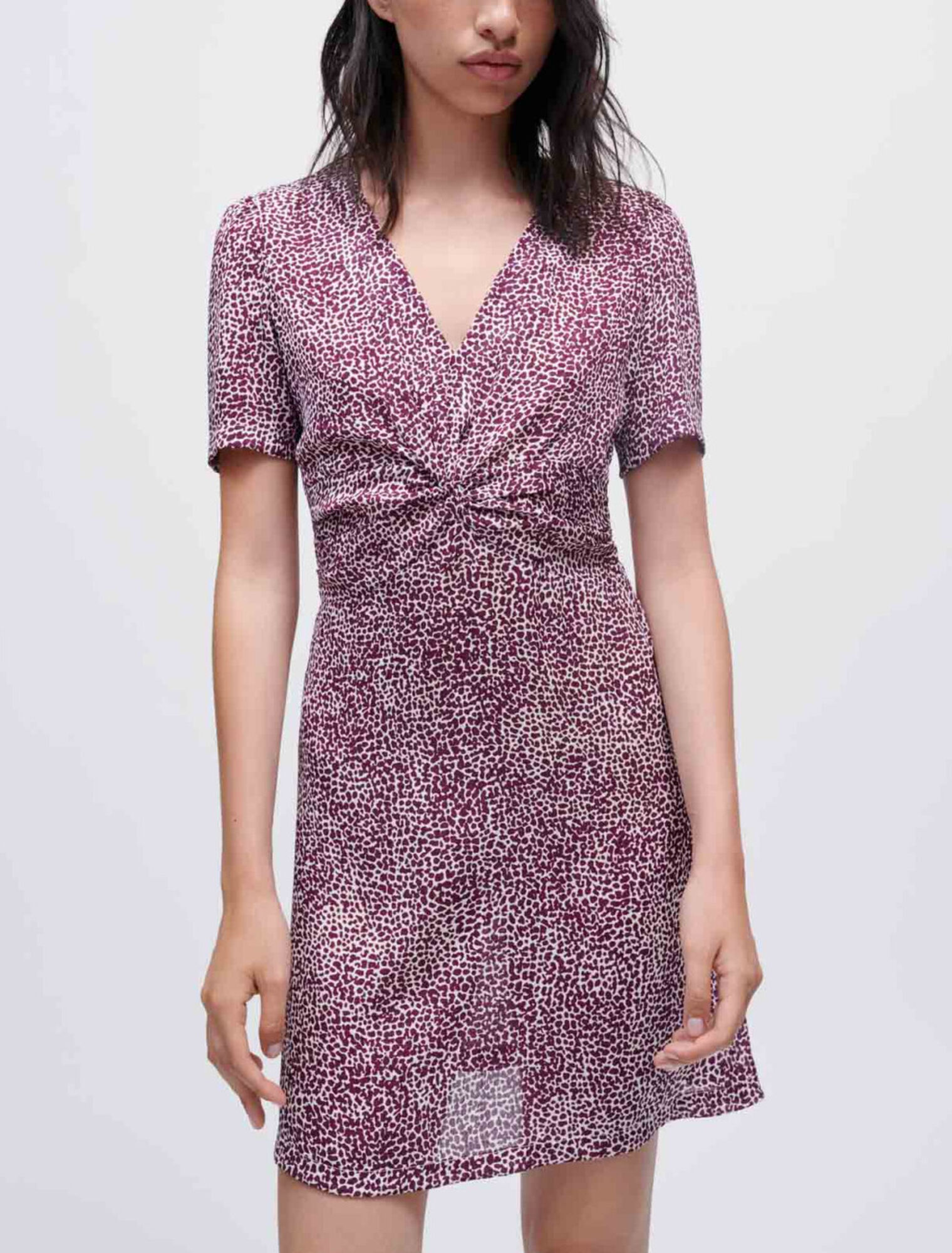 Leopard print dress with front twist