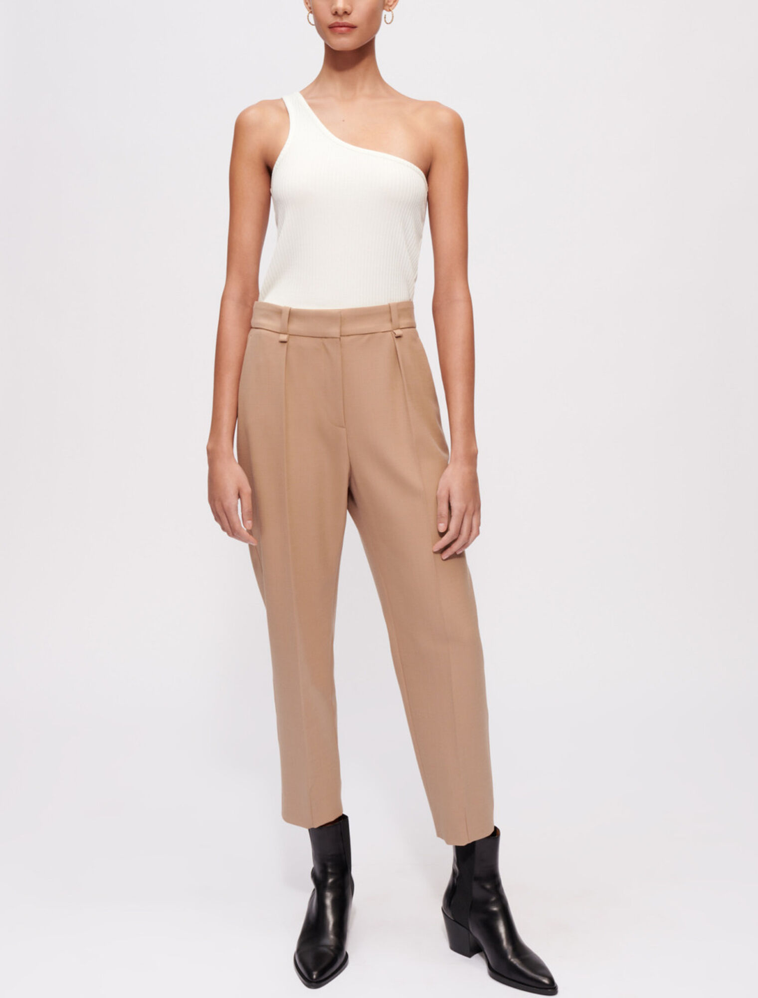 Pantalon tailleur à plis
