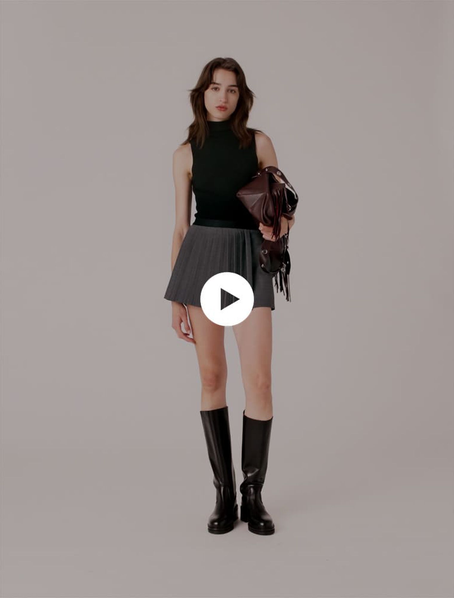 Sleeveless knit top