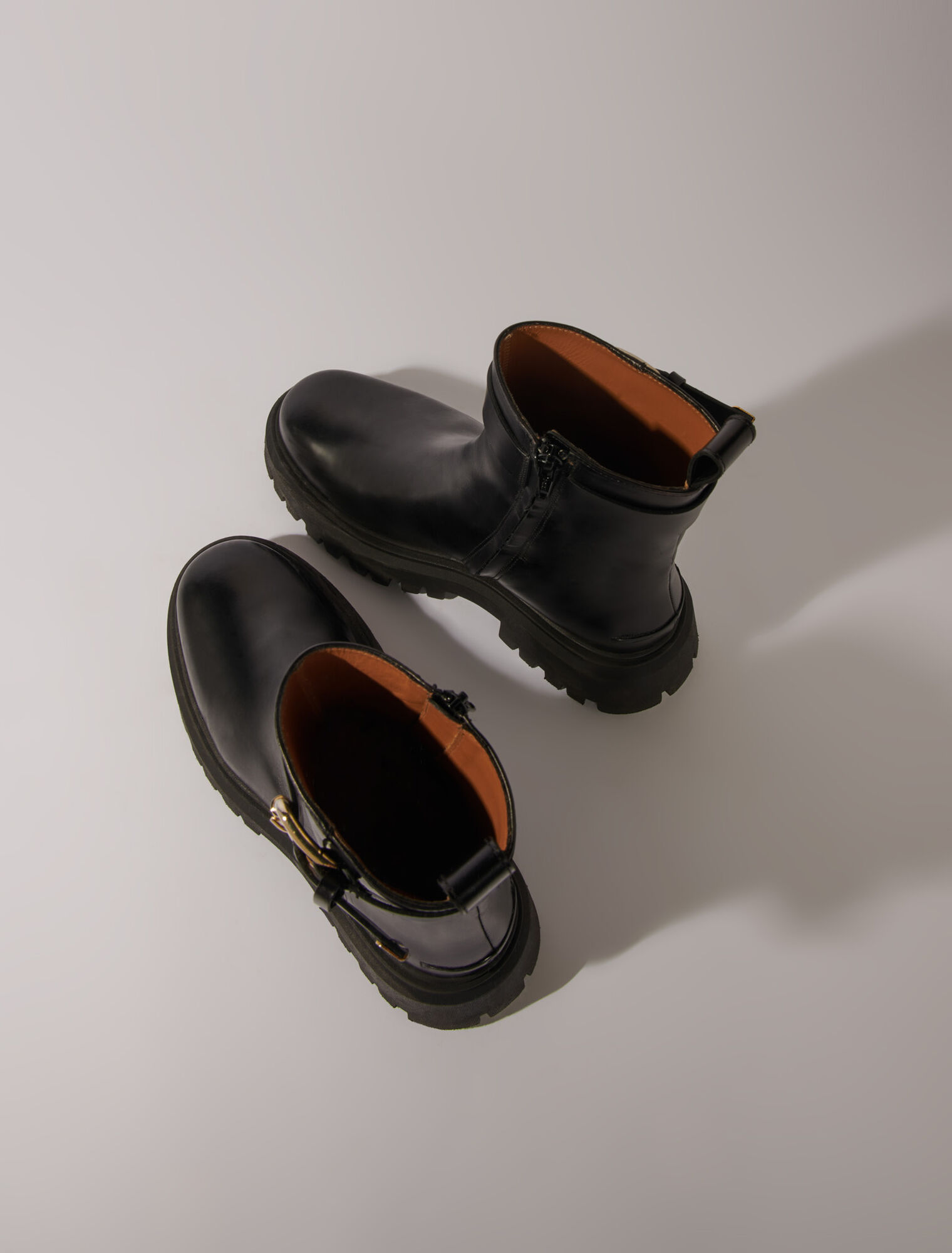 Bottines en cuir à boucle