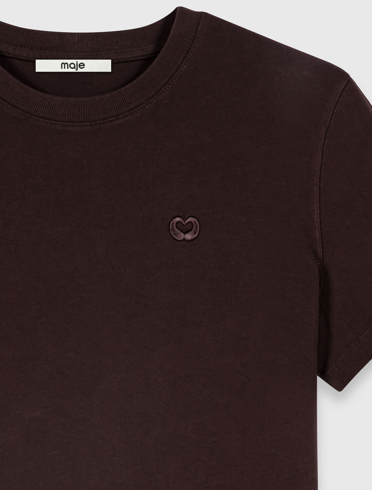 T-shirt avec logo brod&eacute;