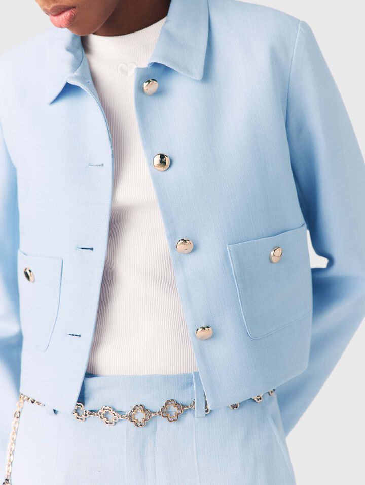 Short single-breasted jacket