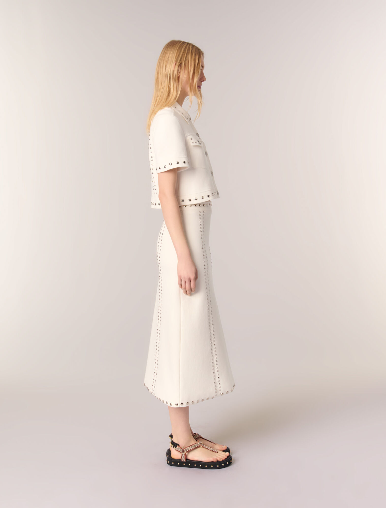 Jupe midi en maille à studs