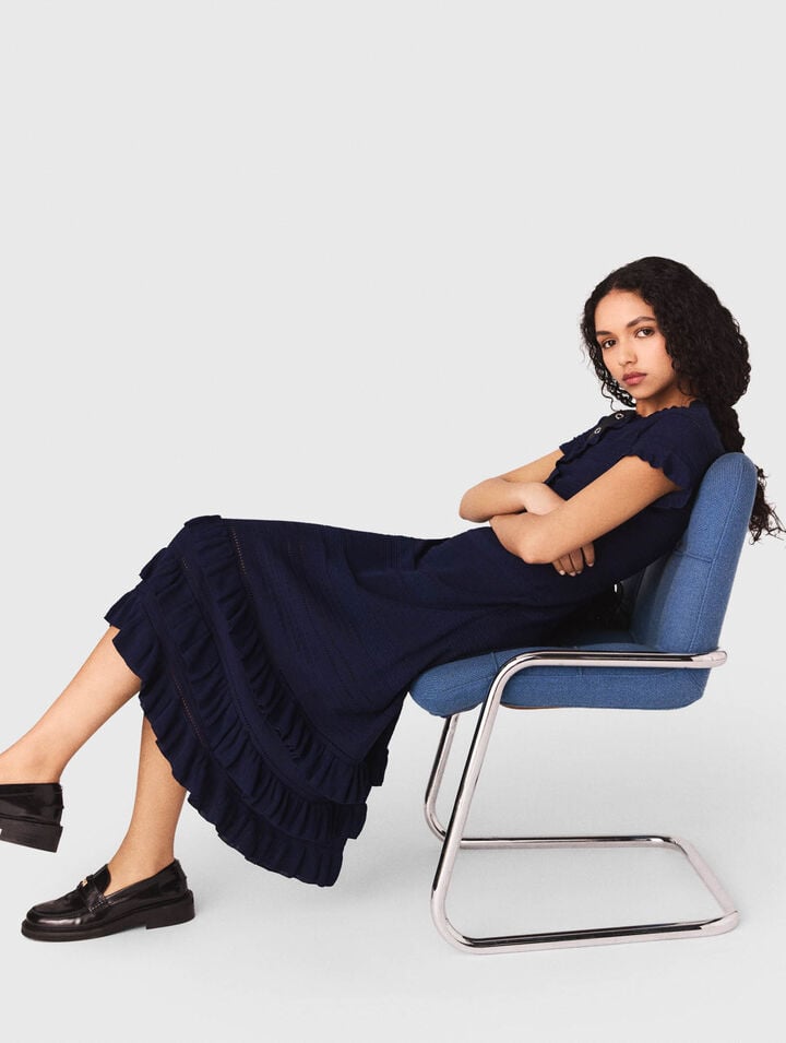 Robe longue en maille avec volants