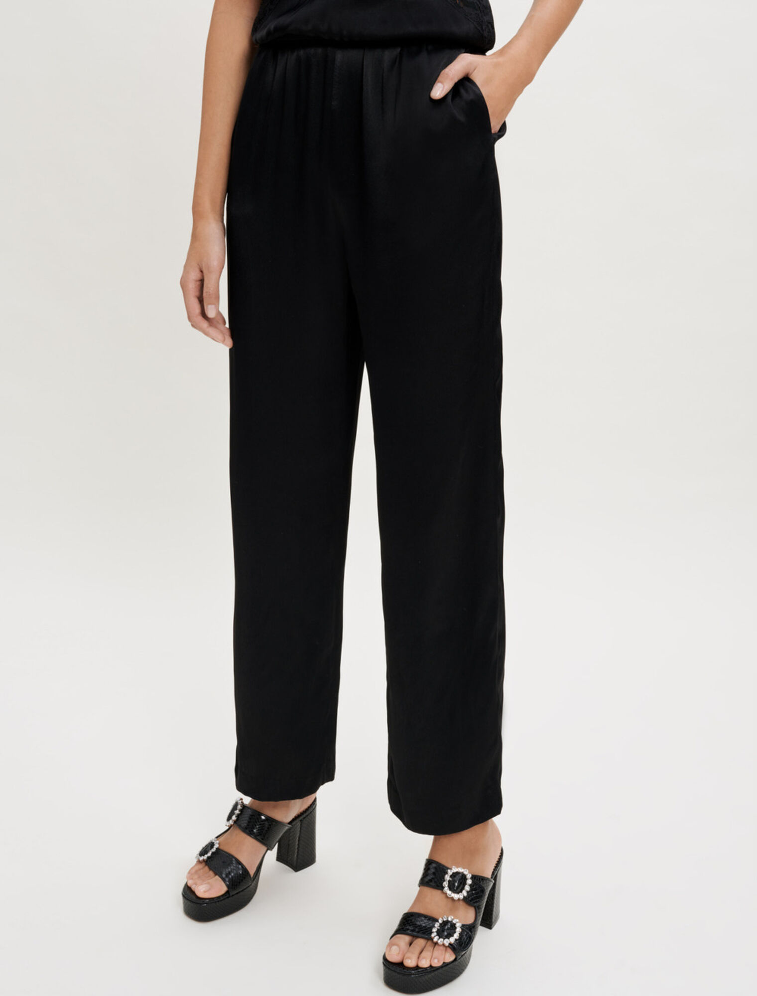 Combinaison pantalon bretelles en satin