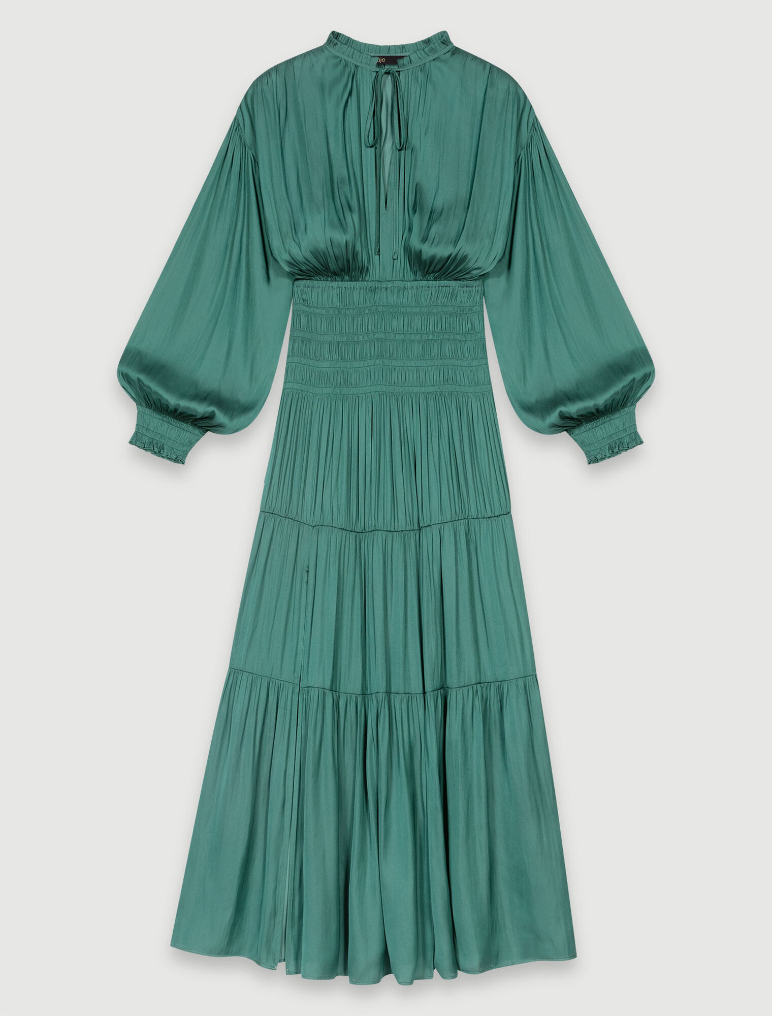 Robe longue en satin