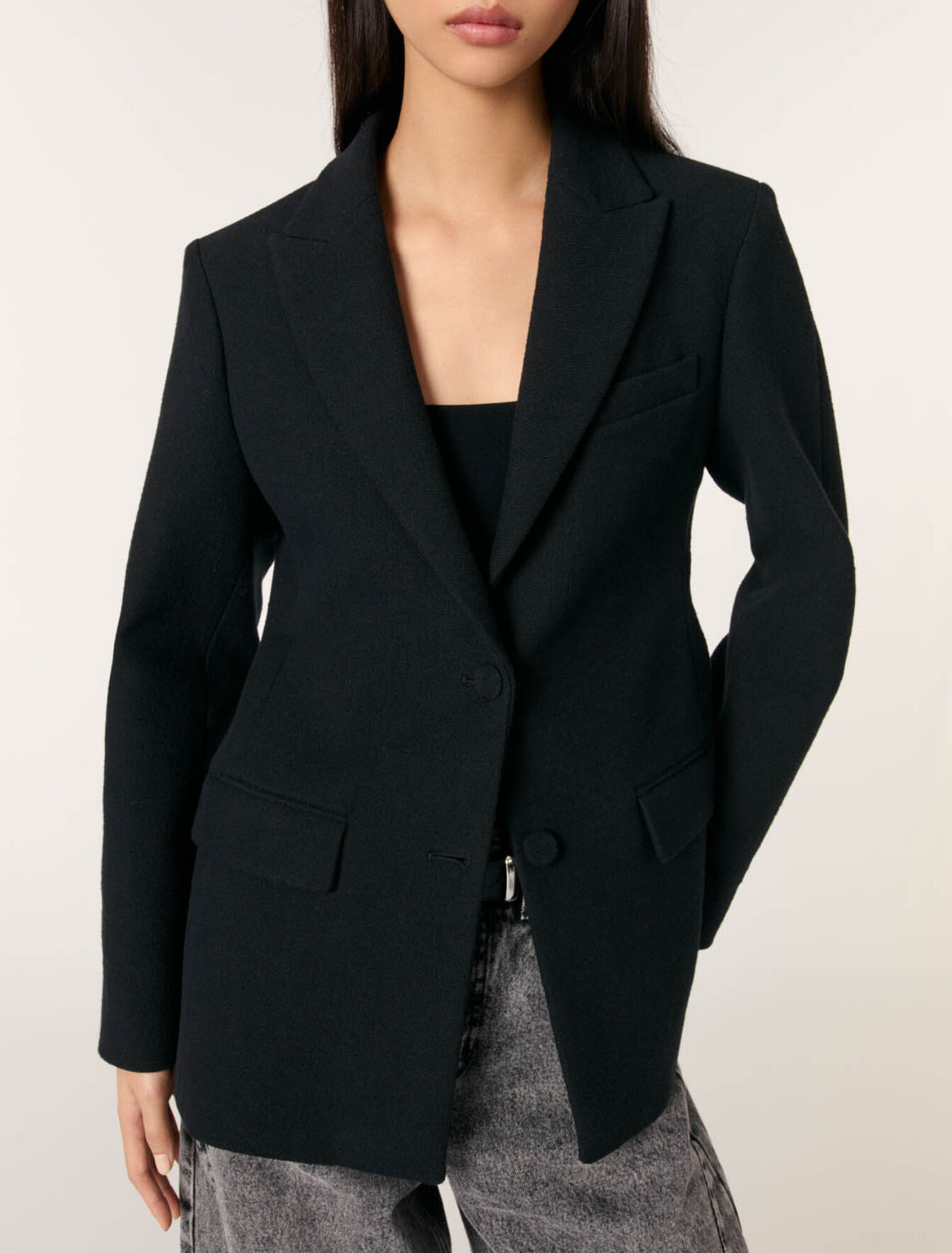 Slim-fit suit jacket