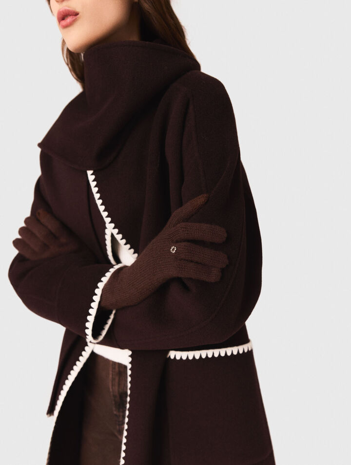 Manteau en double face brodé