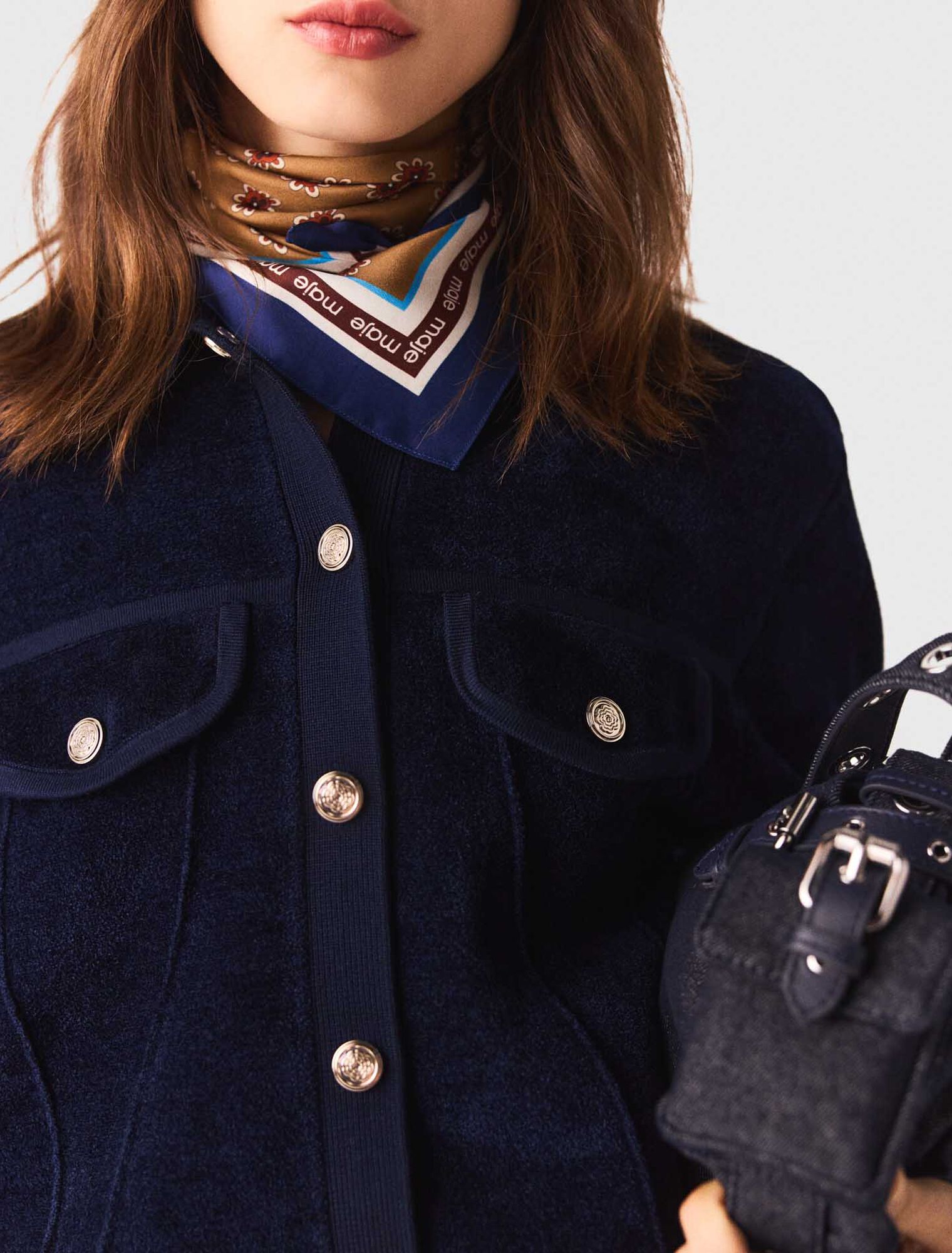 Cropped velvet jacket
