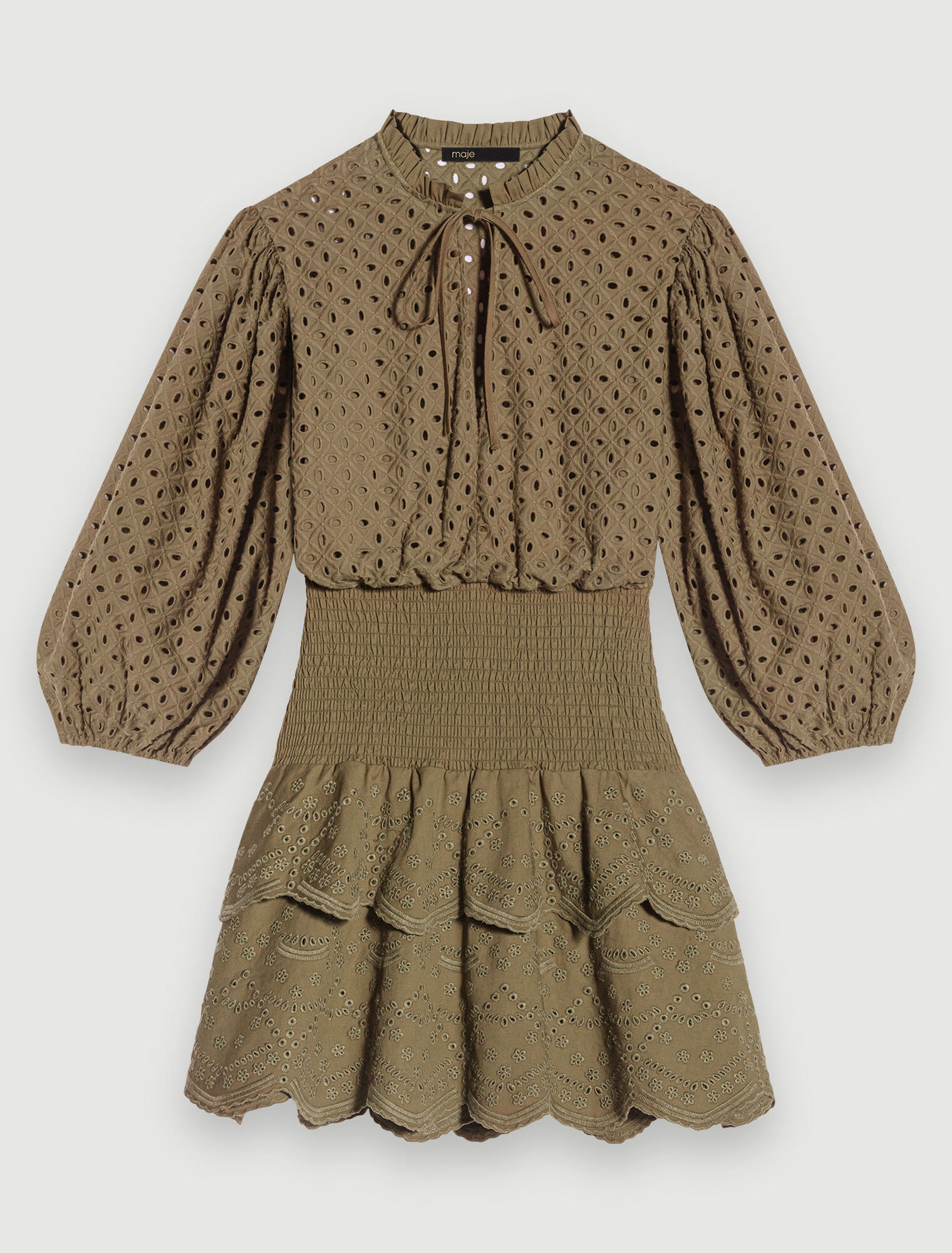 Robe courte broderies anglaises