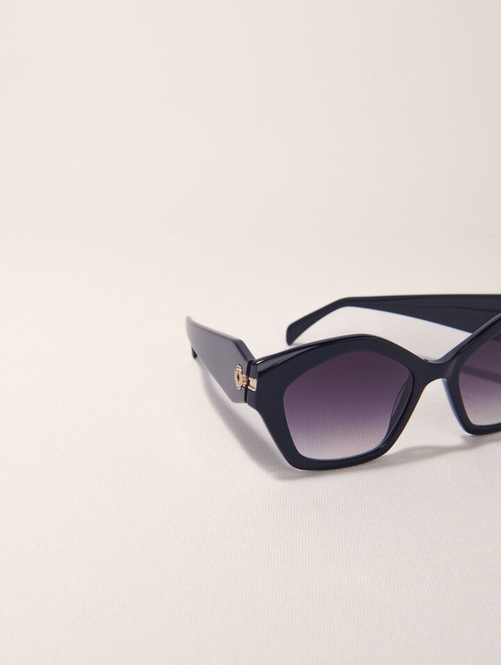 Black acetate cat-eye glasses