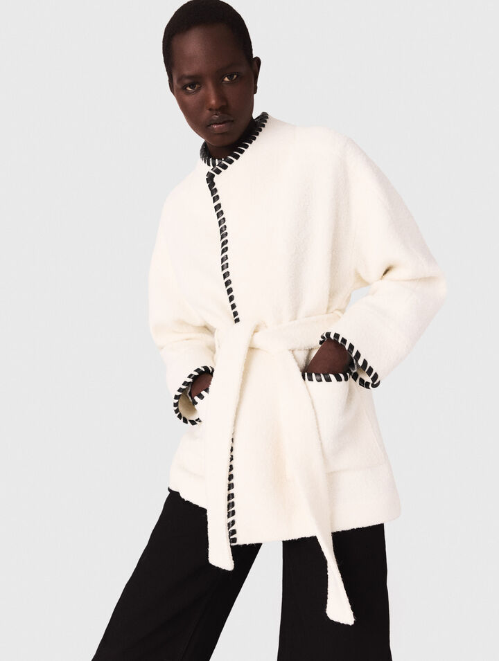 Manteau doublé avec ruban contrasté