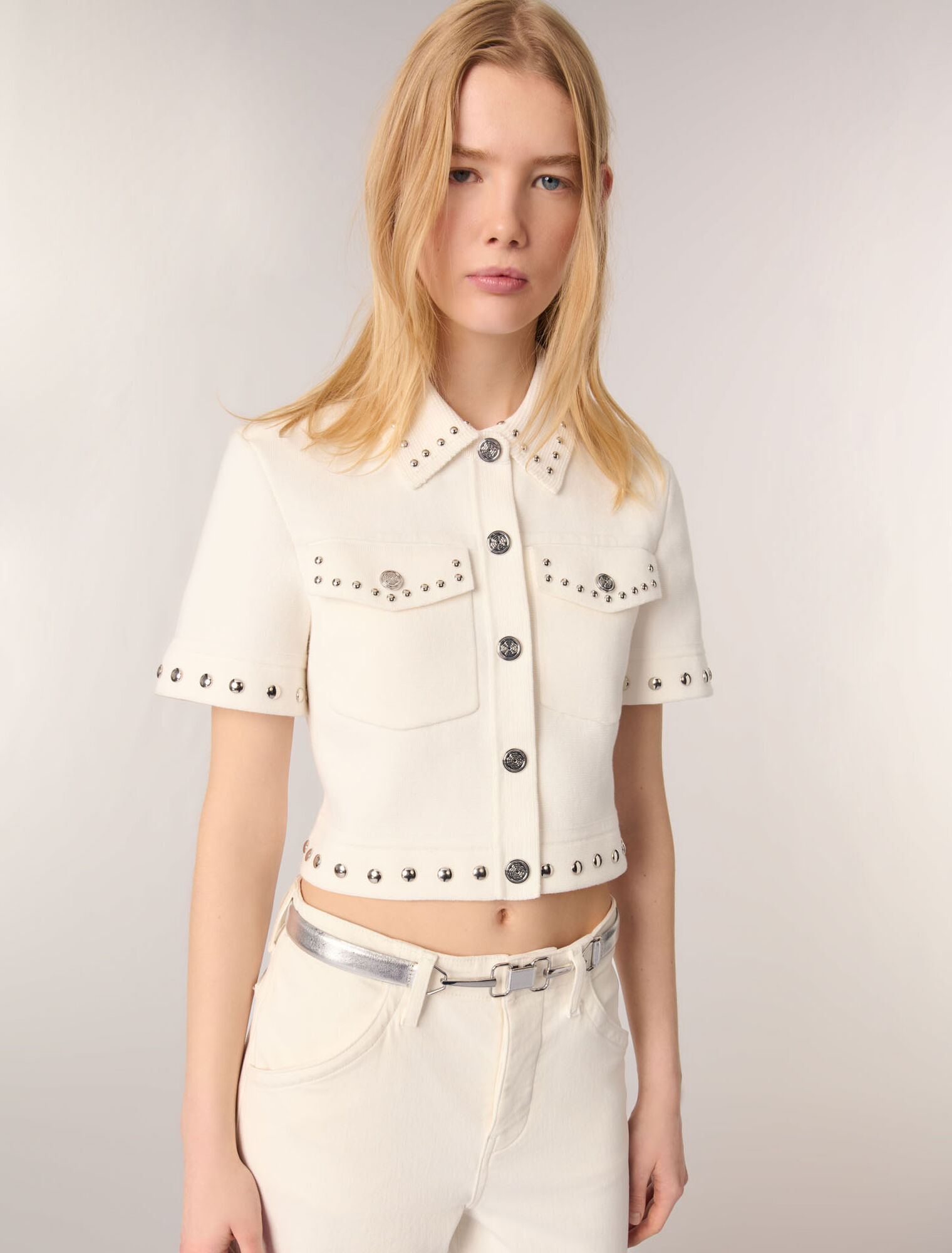 Cardigan court à studs