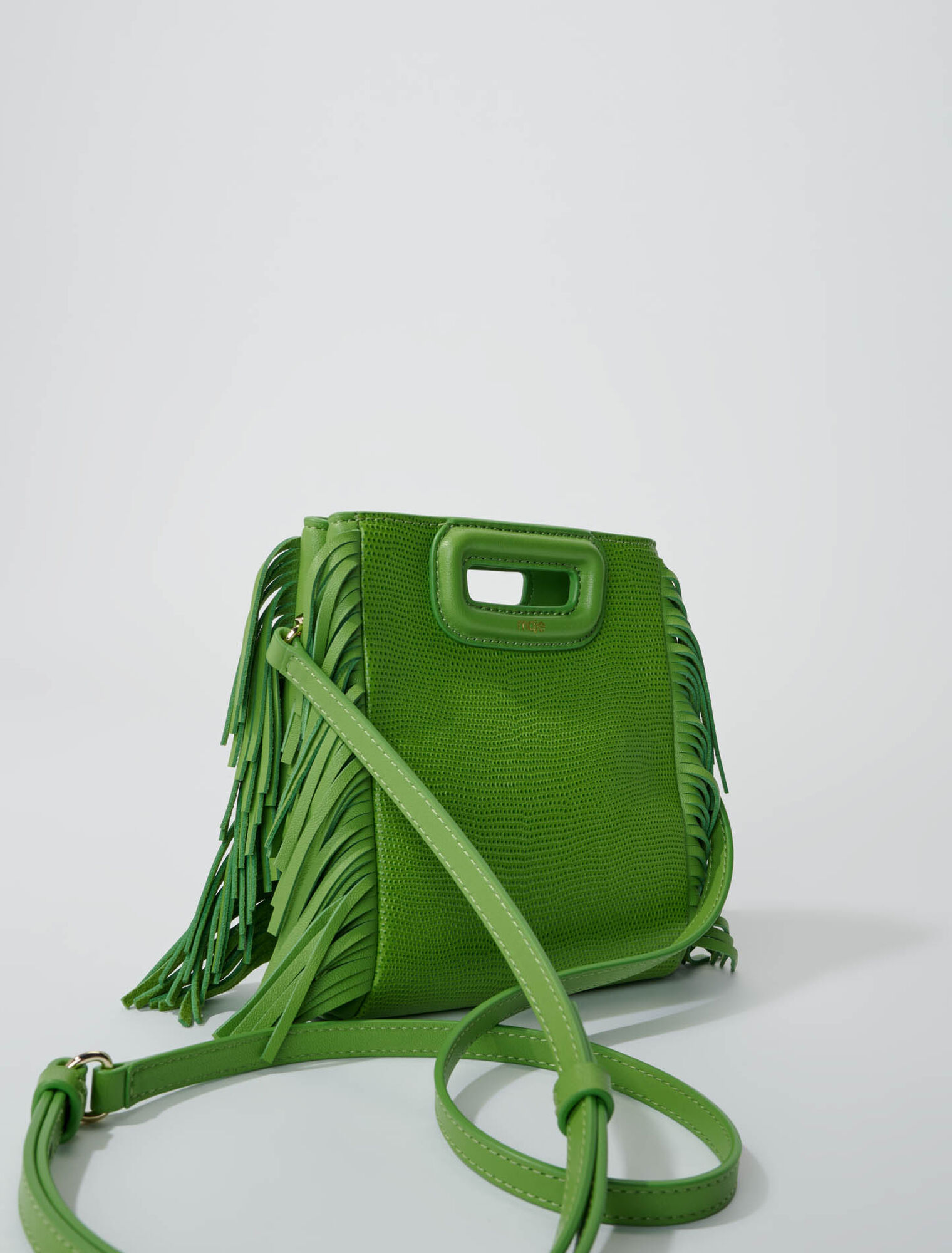 Lizard-effect leather