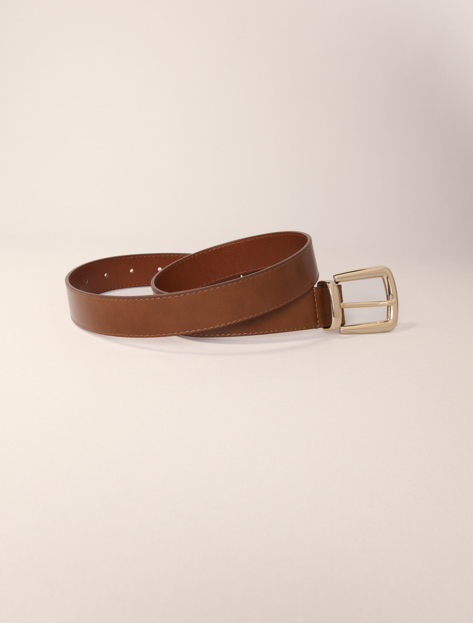 Ceinture en cuir et boucle carrée