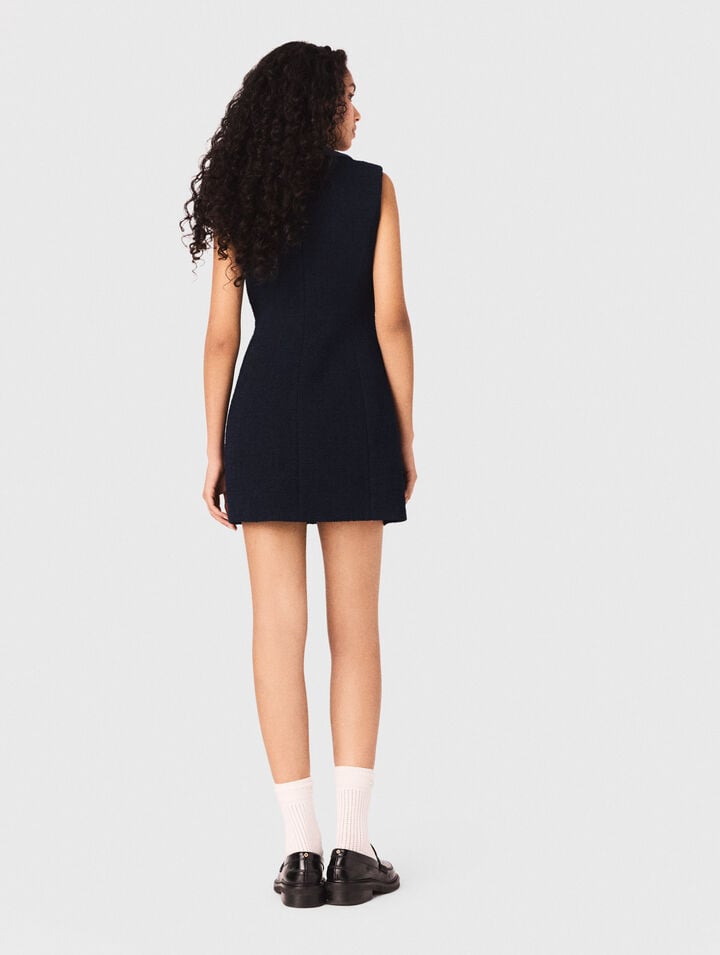 Robe en tweed et d&eacute;tails denim