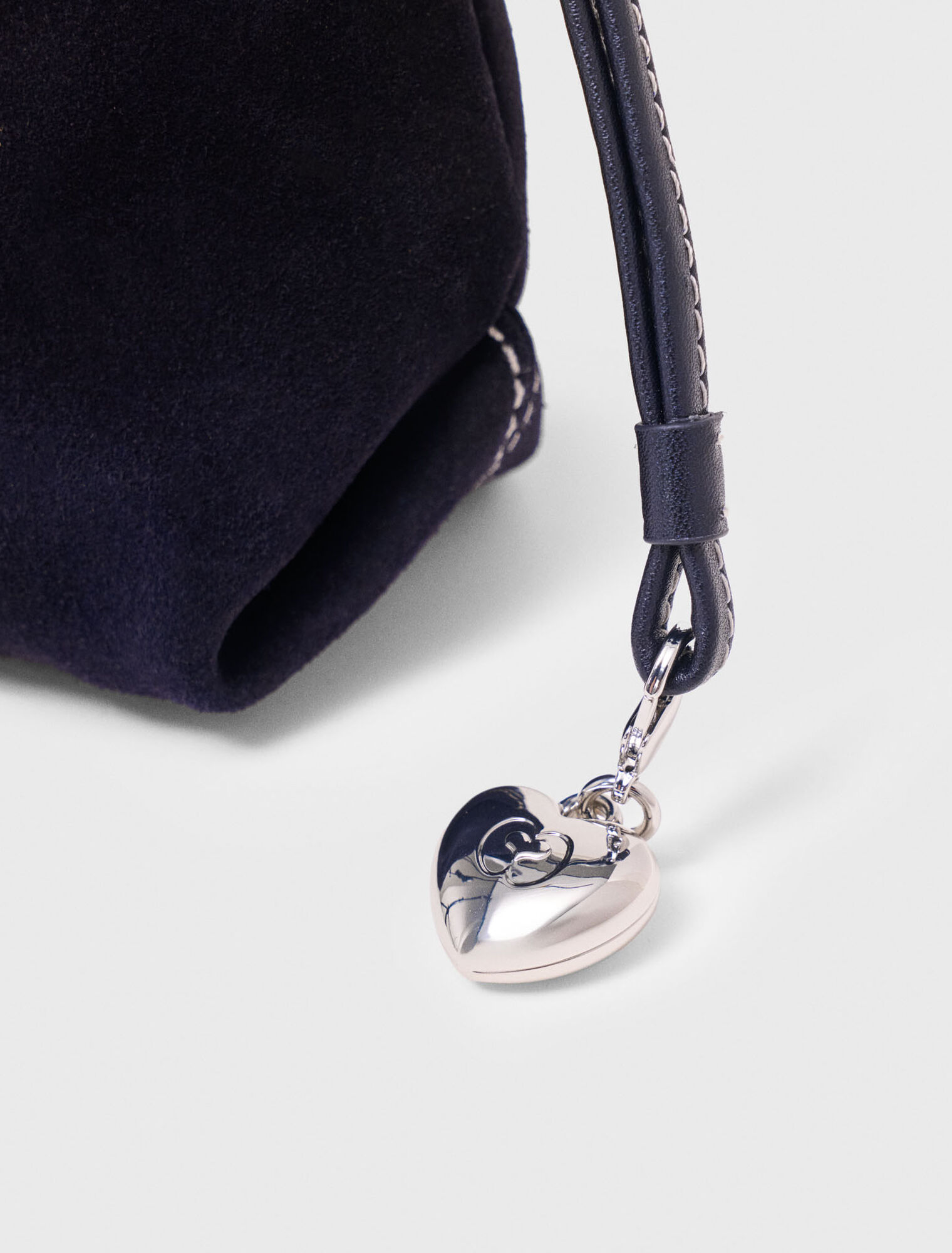 Topstitched suede Milpli Gazette