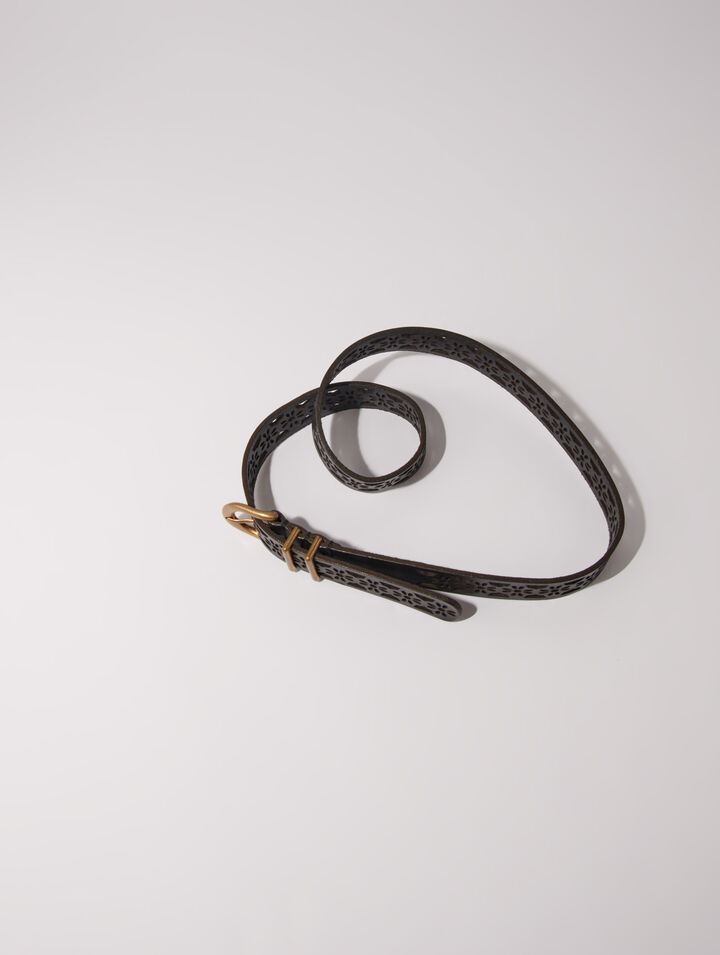 Leather belt with flower detail