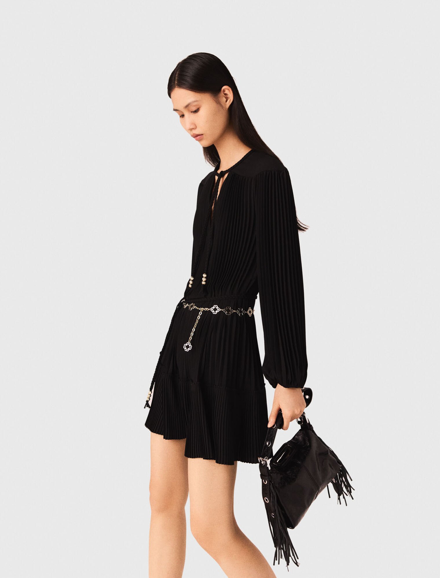 Robe courte plissée