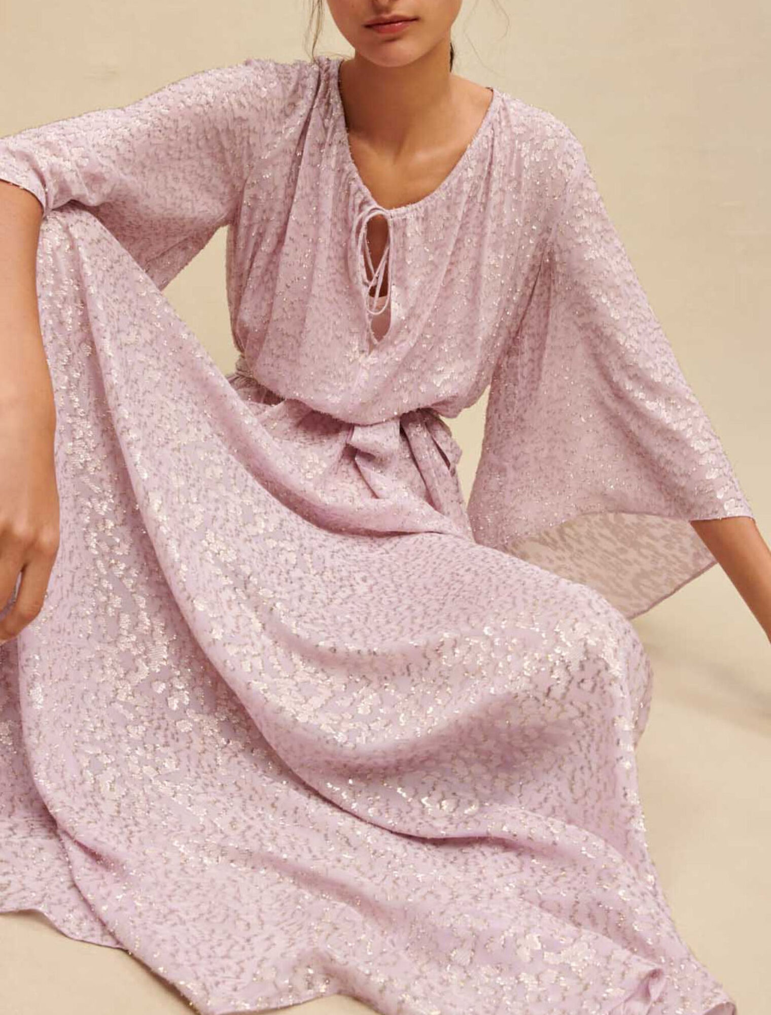 Robe longue brillante