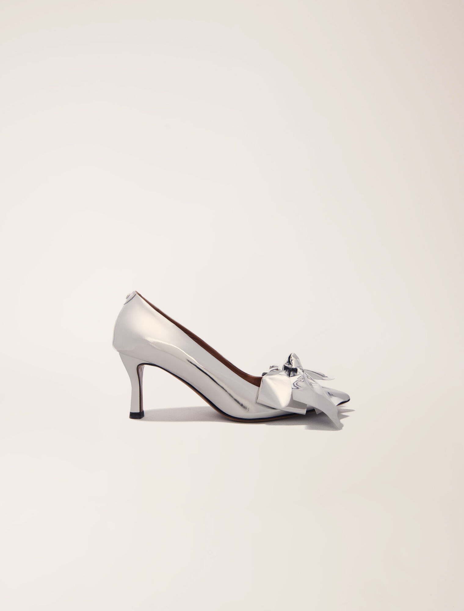 Escarpins en cuir et détail nœud
