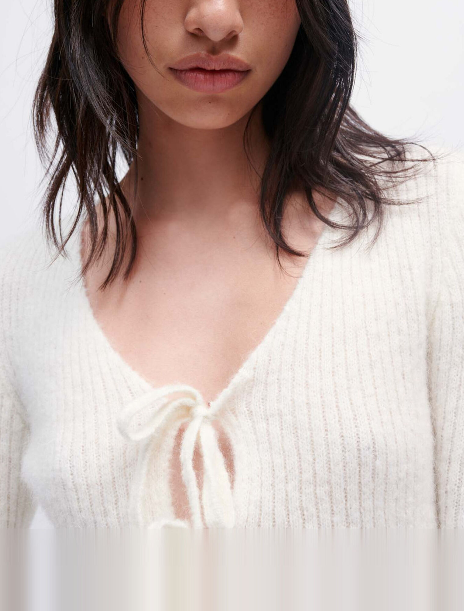 Stretch knit cardigan with ties