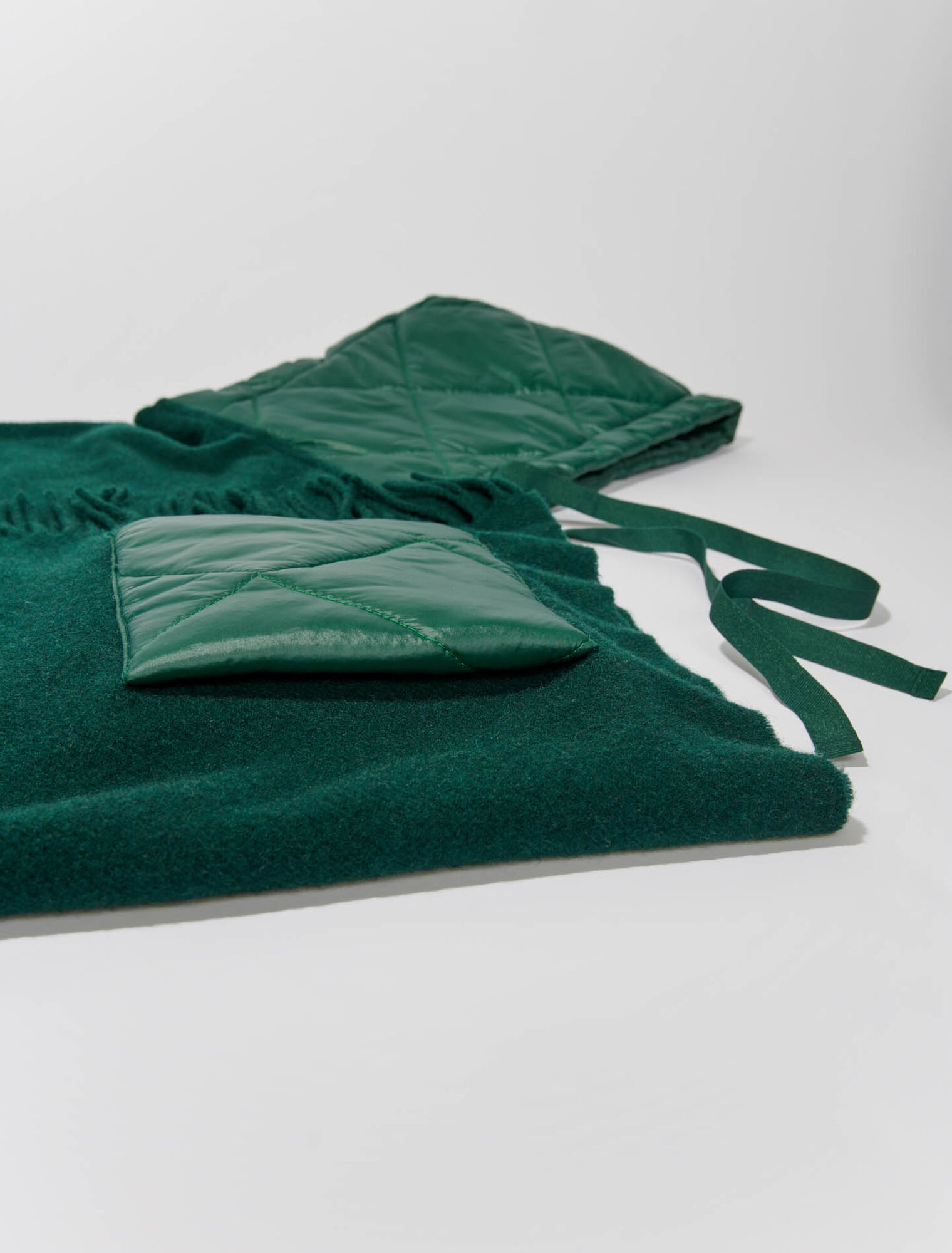 Poncho à capuche