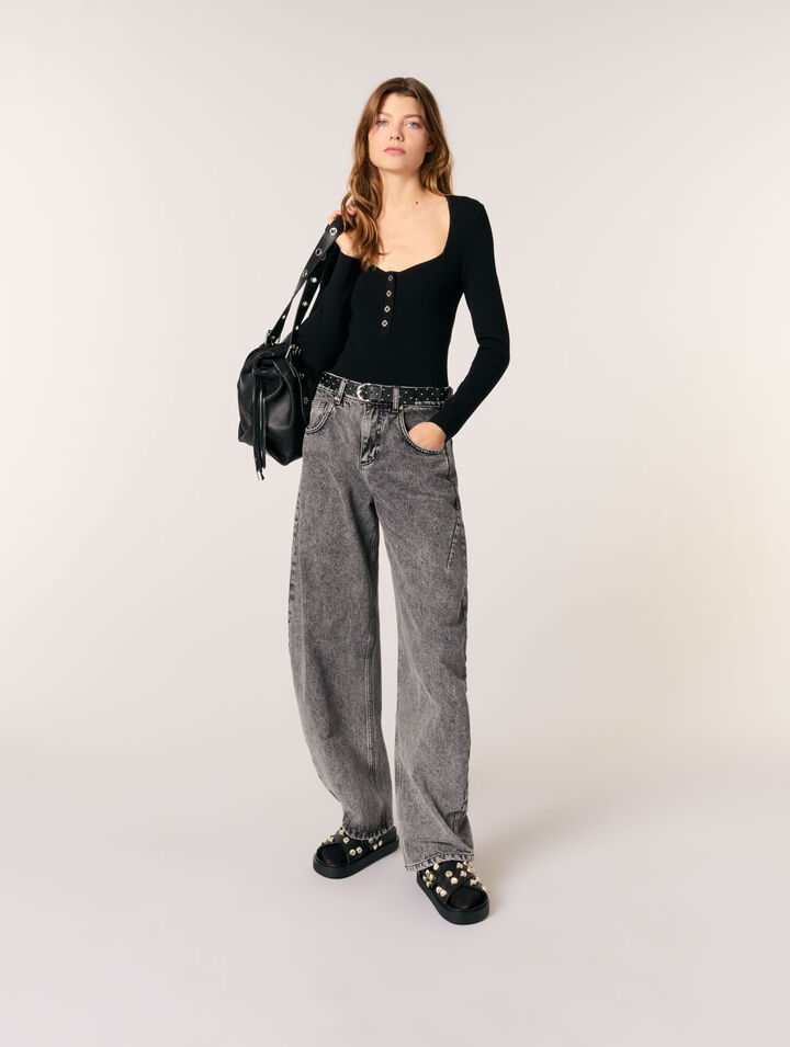 Pull décolleté en maille côtelée