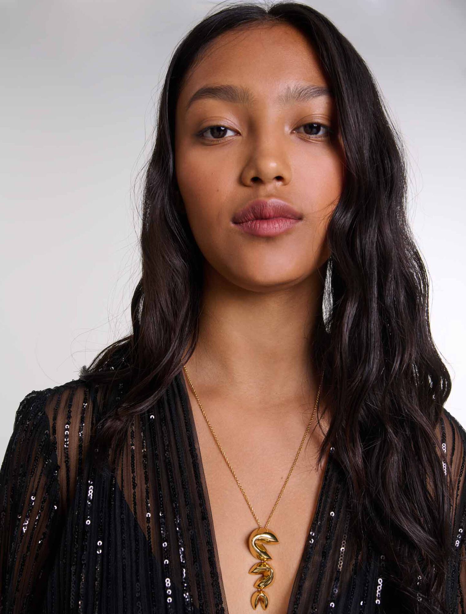 Robe longue à sequins