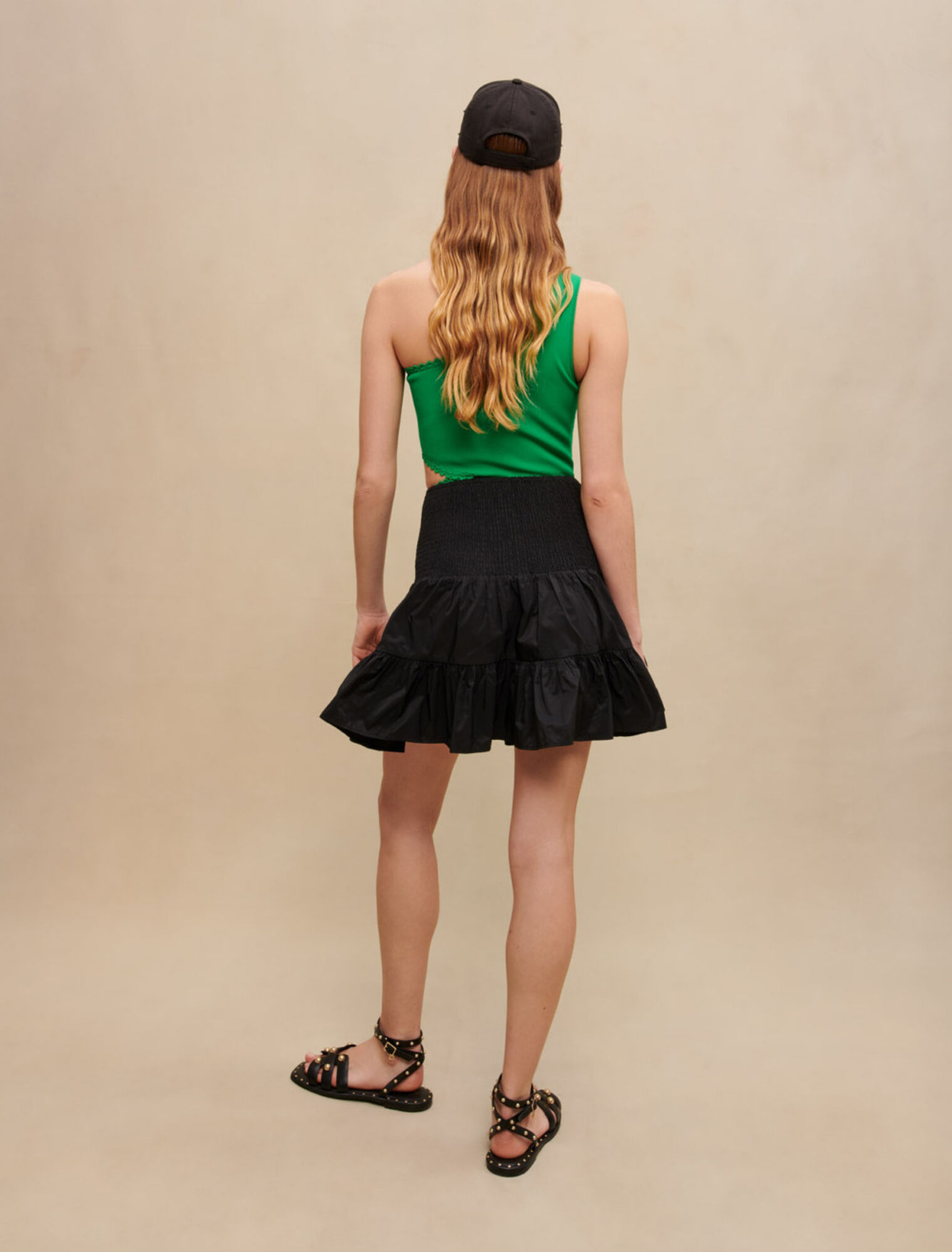 Short skirt with smocking and ruffles
