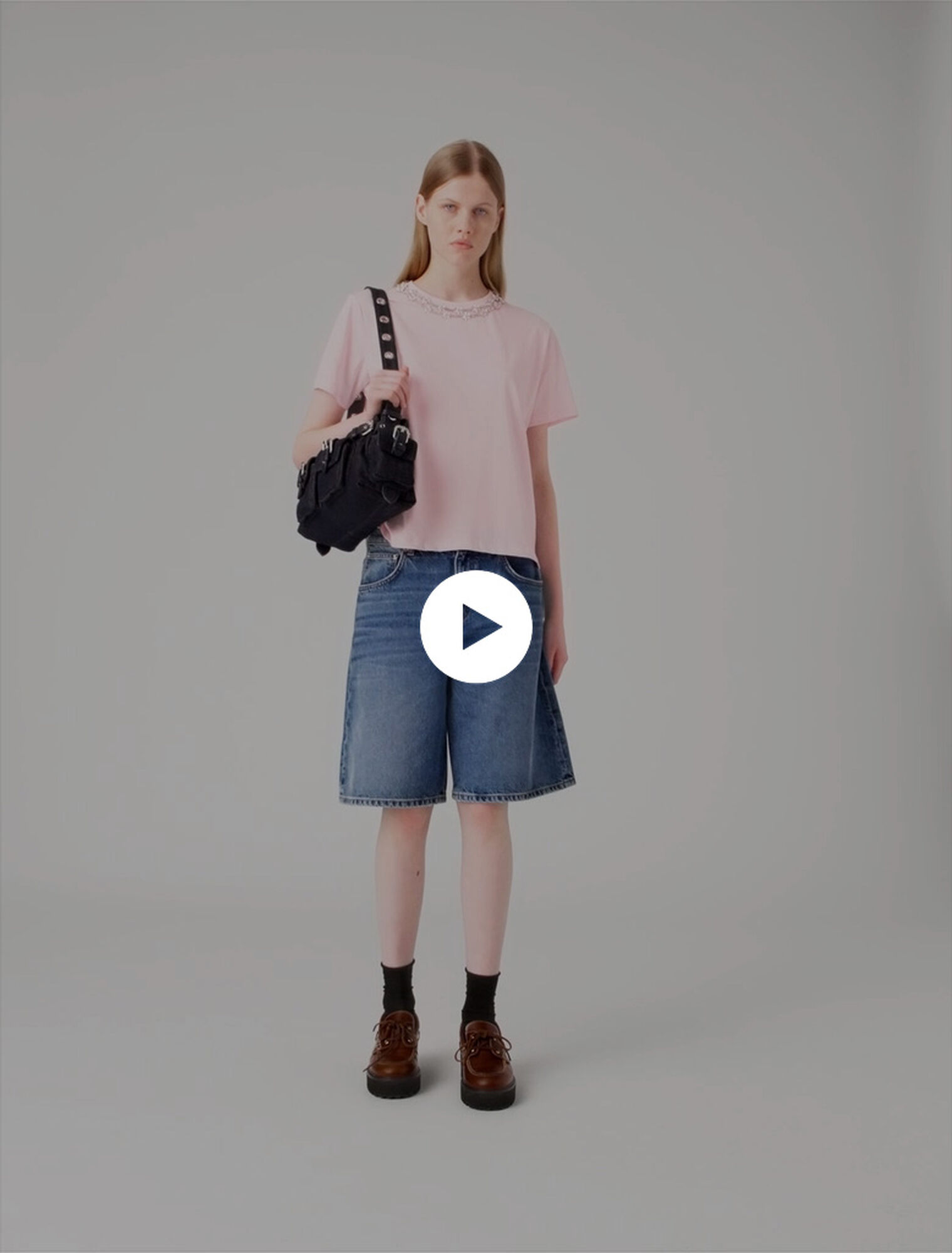Tee-shirt manches courtes col bijou