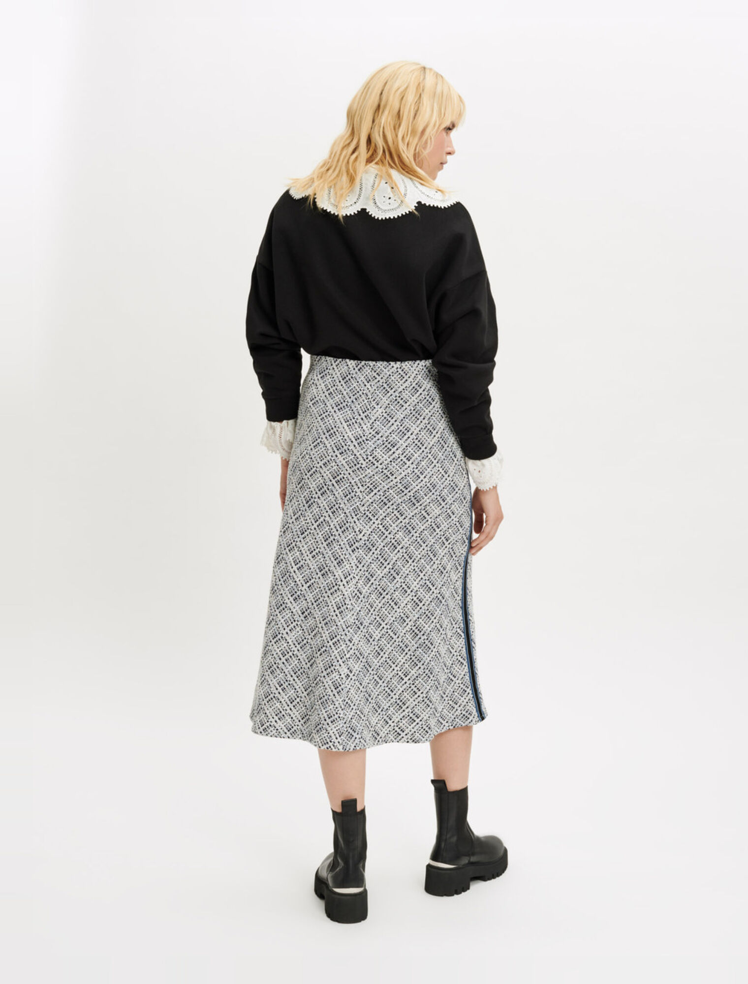 Tweed midi skirt