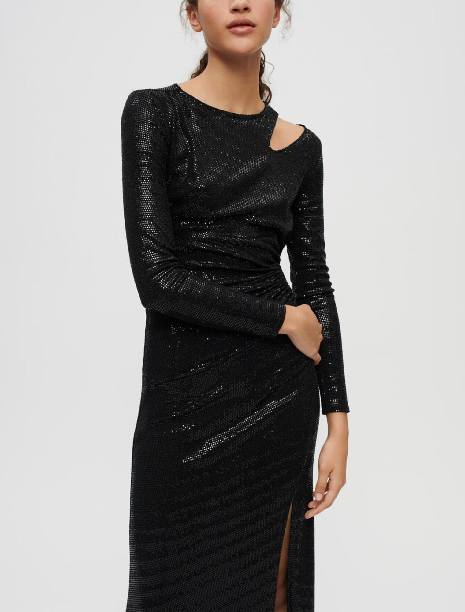 Robe longue à paillettes noires