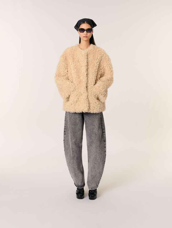 Manteau court en fausse fourrure