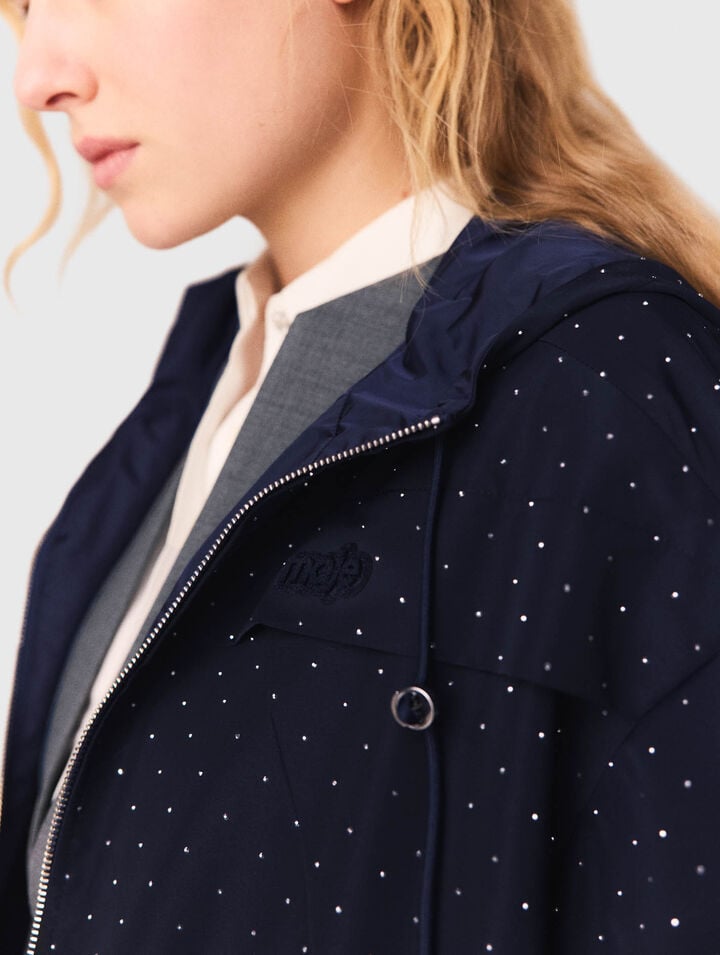 Coupe-vent strass&eacute; &agrave; capuche