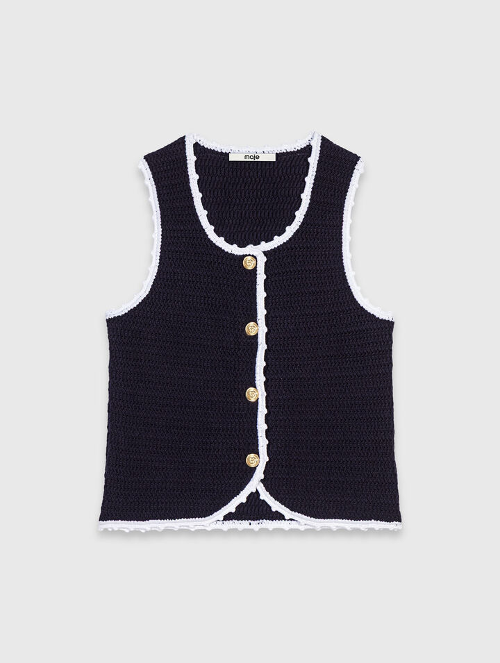 Top en maille avec finitions en crochet