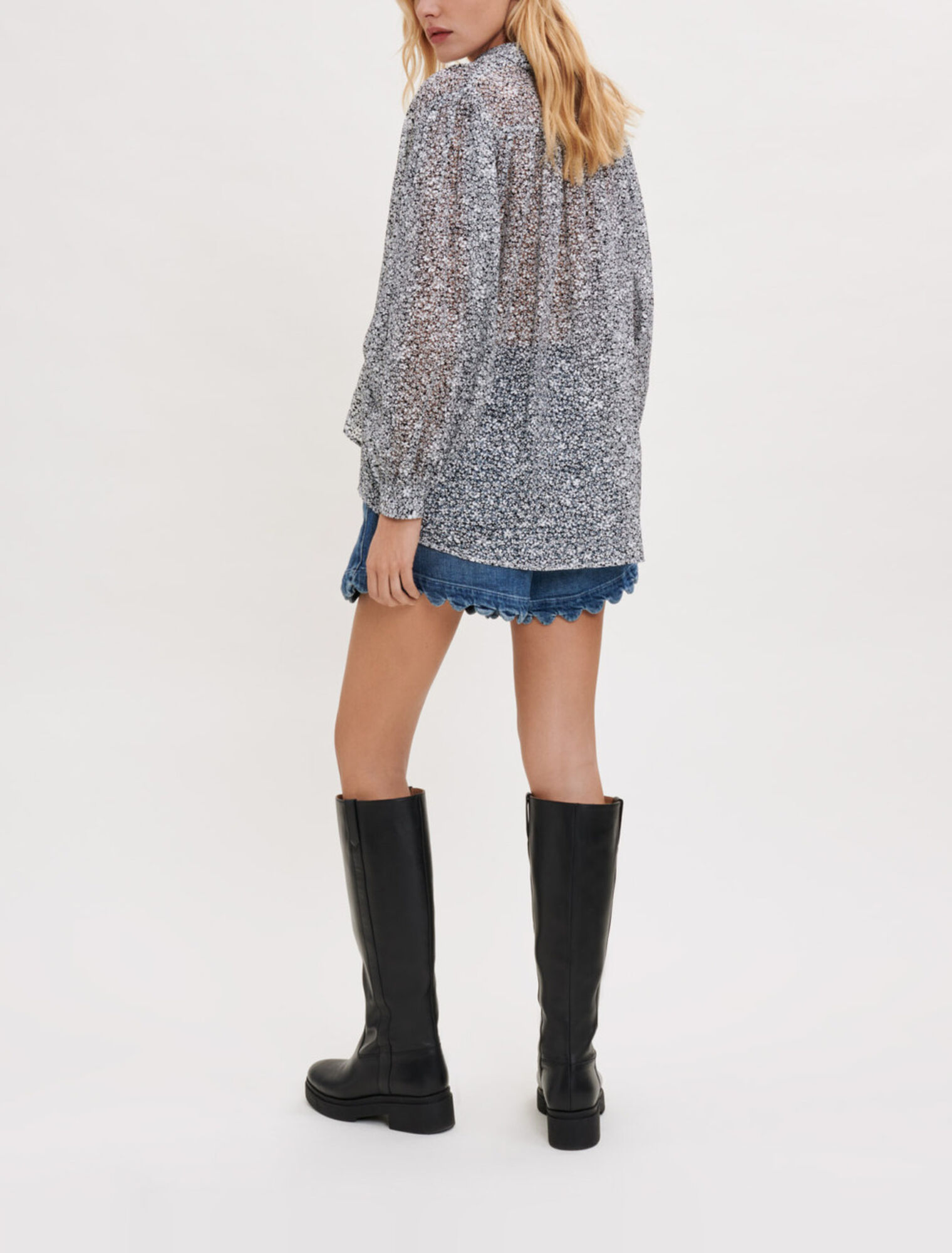 Tilted shirt in printed jacquard