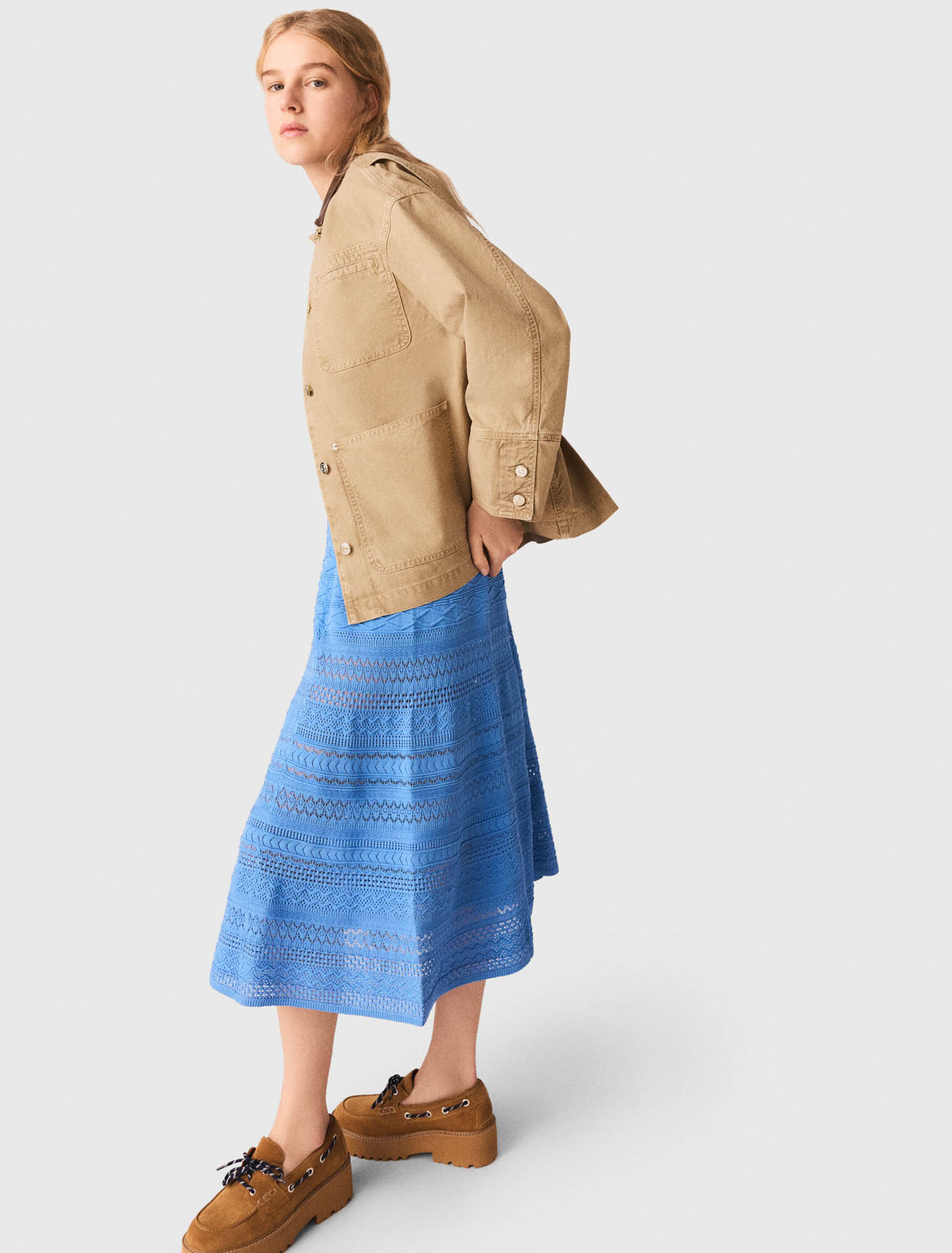 Veste en denim avec dos pliss&eacute;