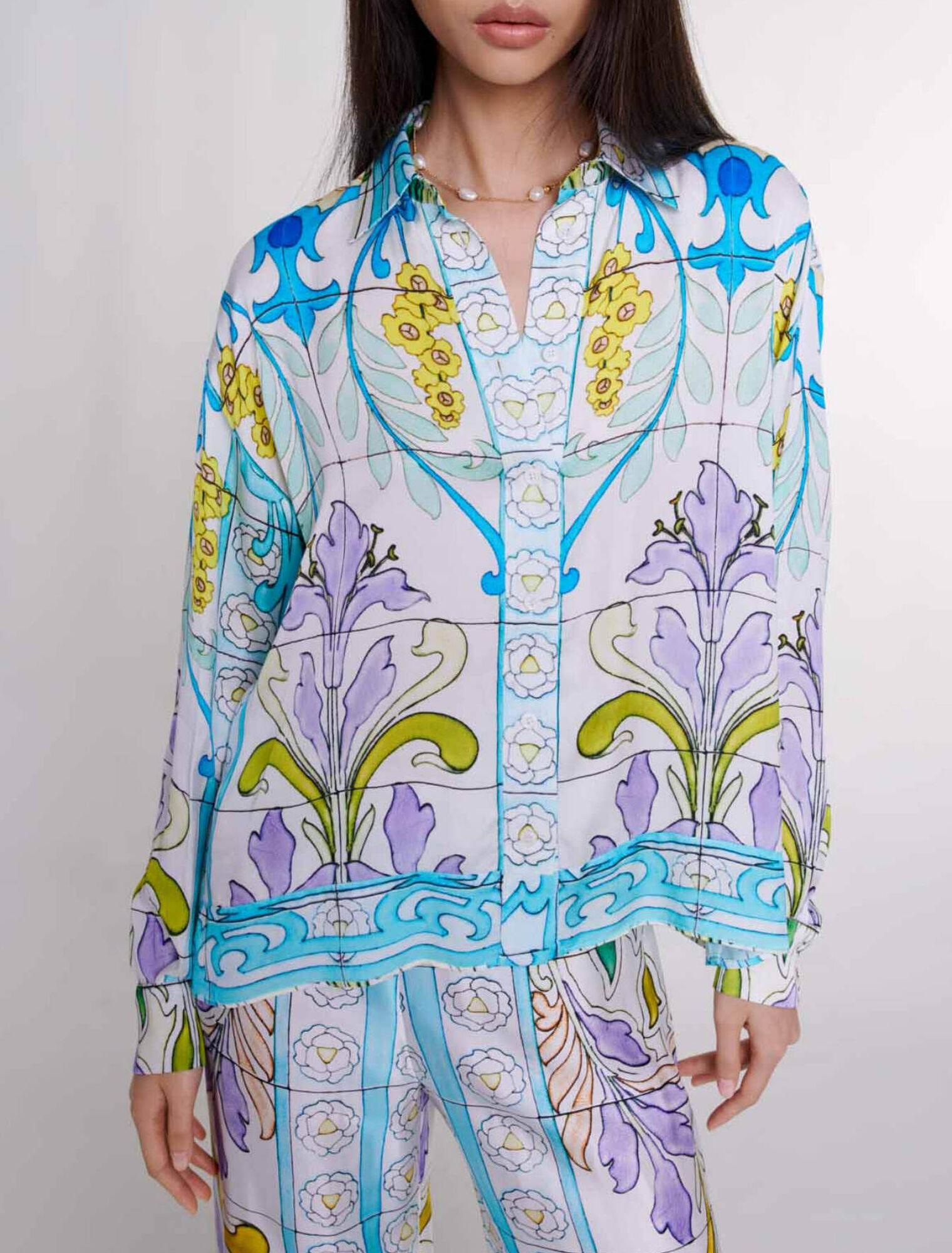 Chemise satin&eacute;e imprim&eacute;e