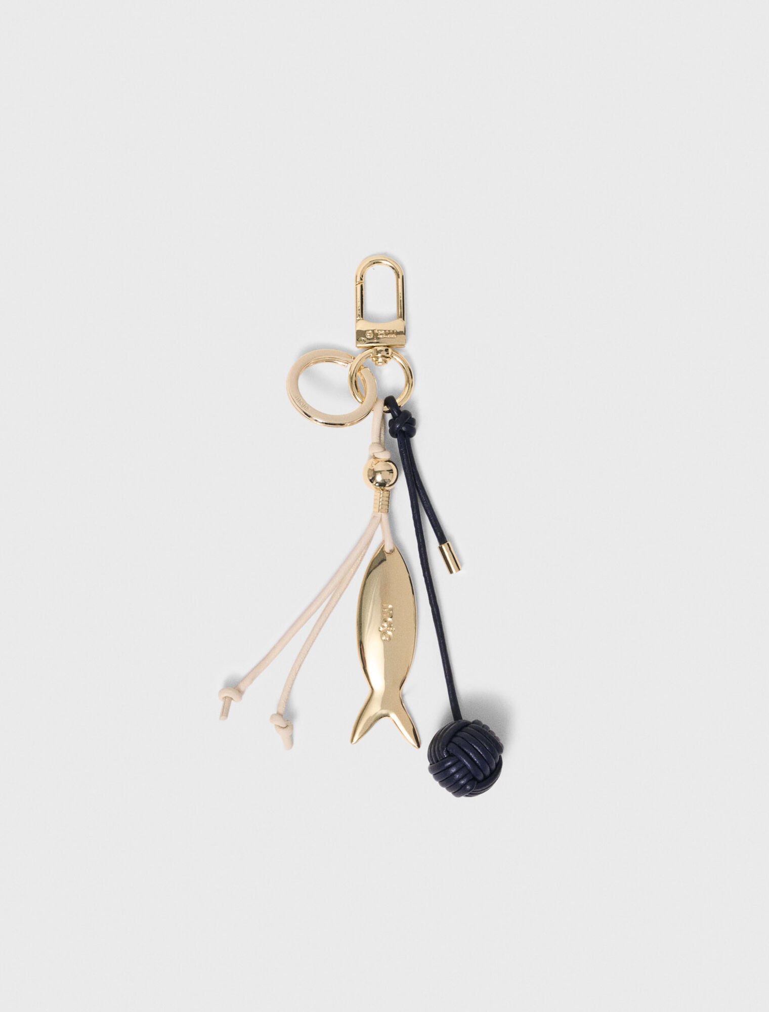 Charms with nautical details