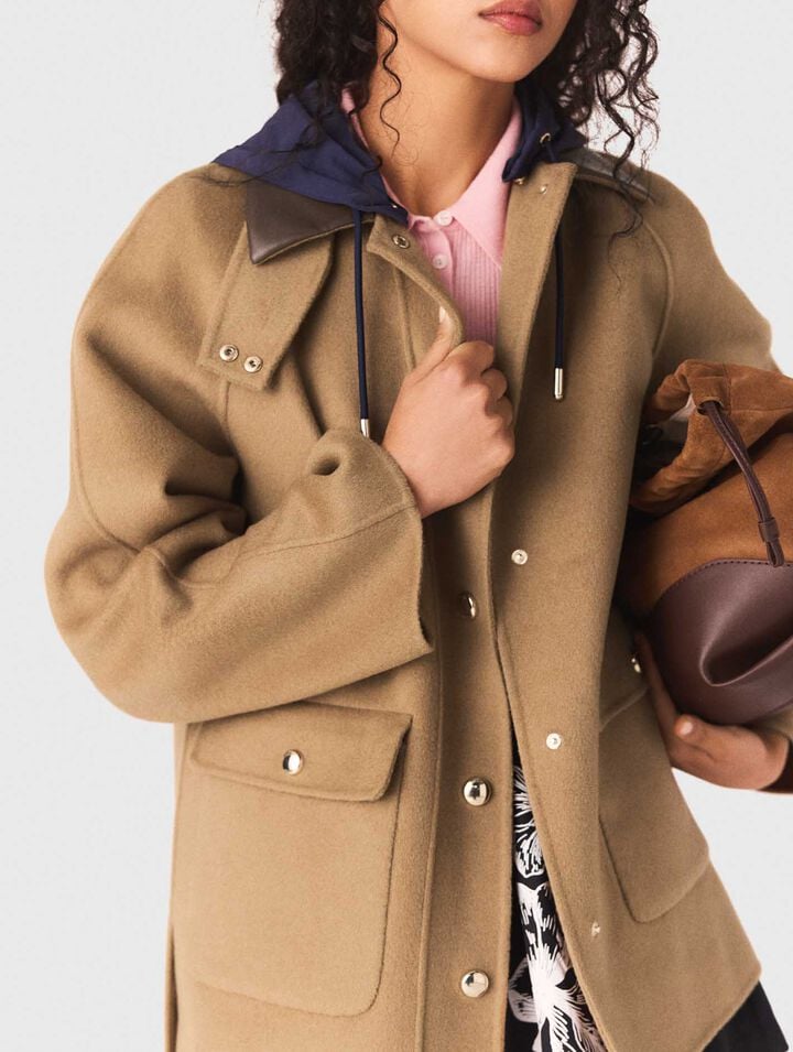 Manteau en laine &agrave; capuche amovible